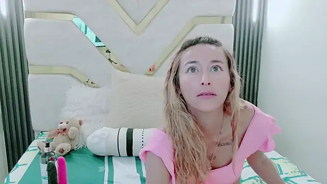 charlotte phaeton online show from November 2025 01:05:01 AM