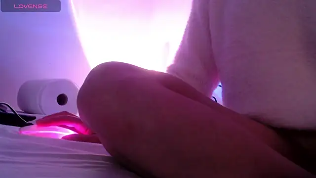 BritneyDivine online show from November 2025 05:17:02 AM