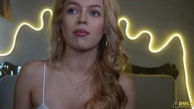 kellypeachcake online show from October 2025 05:28:01 AM