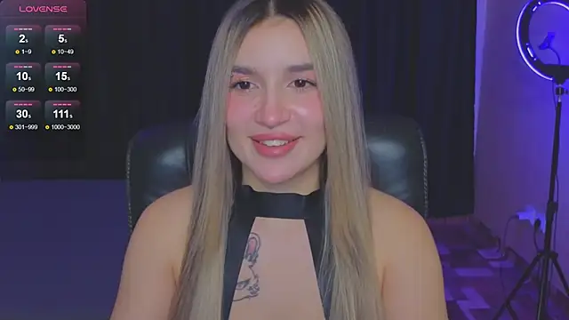 RoxyChill online show from October 2025 07:12:02 PM