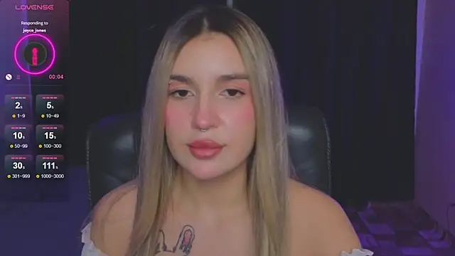 RoxyChill online show from October 2025 08:09:02 PM