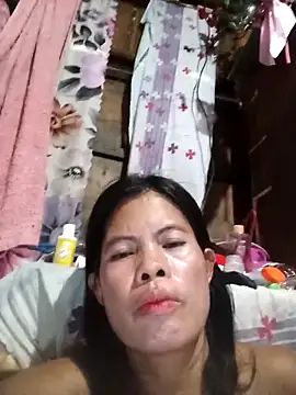 Riding69Girl online show from September 2025 05:22:02 AM