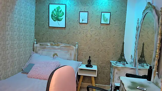 Dali collin online show from September 2025 12:53:01 PM