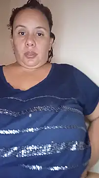 luzdanna online show from October 2025 06:03:02 PM