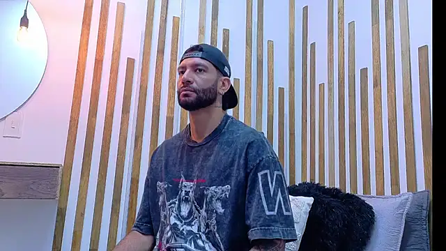 yorbymaxx online show from March 2026 01:50:02 PM