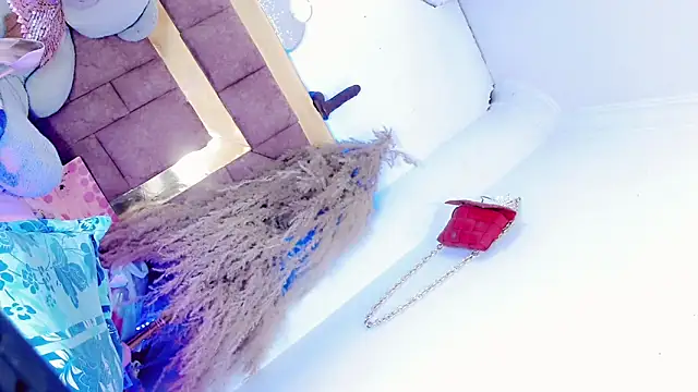 ravenous charmer online show from February 2026 12:17:02 AM