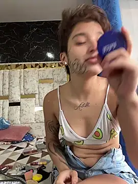 DayanaDG online show from December 2025 08:35:01 PM