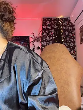 Snapshot of megansan_ chatting on October 2025 12:17:02 PM megansan online show from October 2025 12:17:02 PM