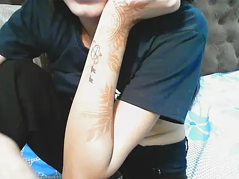 elize   online show from September 2025 02:20:01 PM