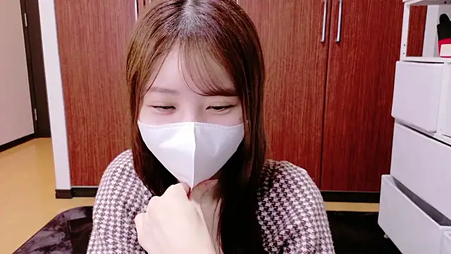 Ema o0 chan online show from October 2025 11:11:01 AM