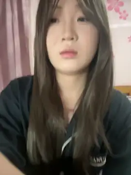 Snapshot of CoCo-s chatting on March 2026 04:35:01 PM CoCo-s online show from March 2026 04:35:01 PM