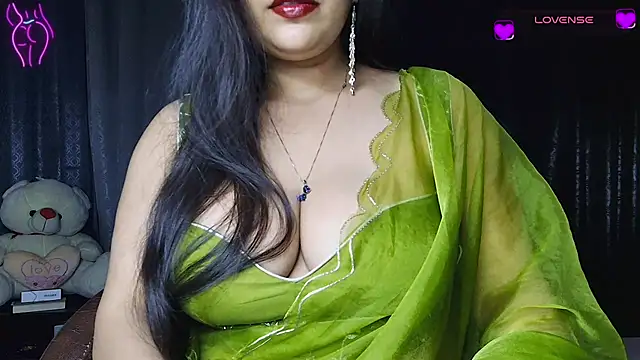 MissNasha online show from June 2026 02:33:01 PM