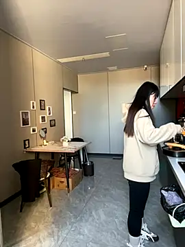 Snapshot of xiaomei-11 chatting on October 2025 04:46:02 AM xiaomei-11 online show from October 2025 04:46:02 AM