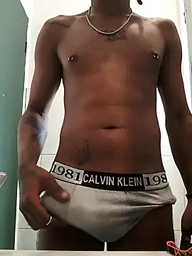 MisterLoaas online show from April 2026 07:23:01 PM