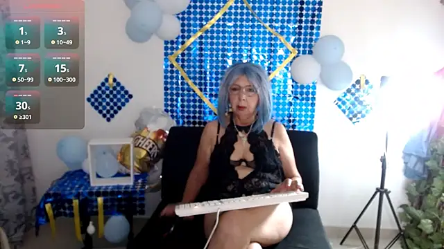 Snapshot of ruth_blue21 chatting on September 2025 11:59:02 AM ruth blue21 online show from September 2025 11:59:02 AM