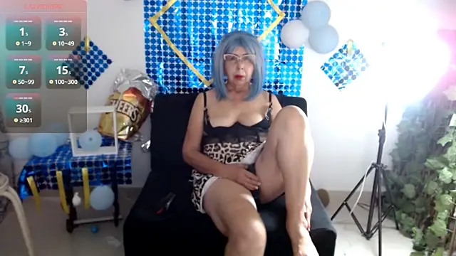 Snapshot of ruth_blue21 chatting on October 2025 08:30:02 PM ruth blue21 online show from October 2025 08:30:02 PM