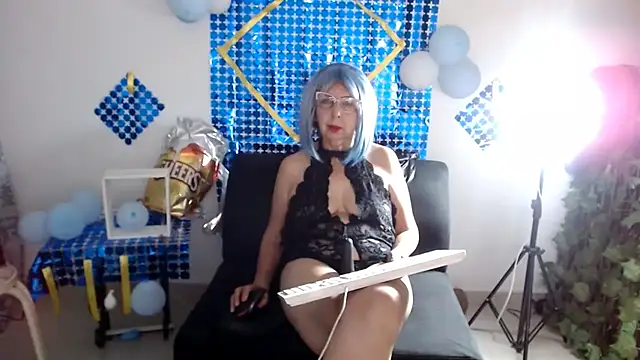 Snapshot of ruth_blue21 chatting on October 2025 10:32:02 PM ruth blue21 online show from October 2025 10:32:02 PM