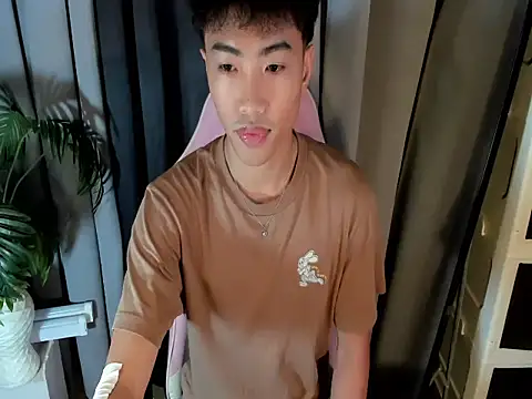 yourhotpinoy online show from June 2026 01:08:02 AM