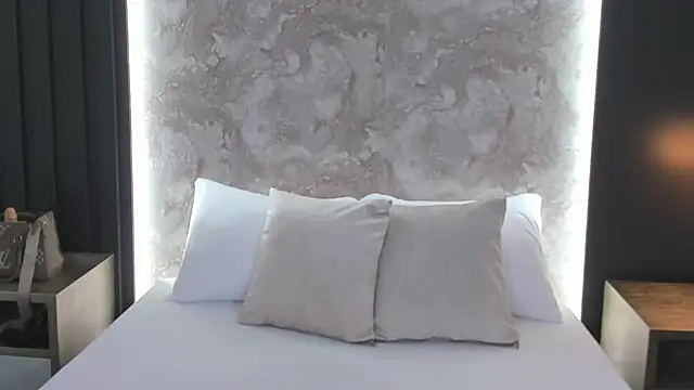 Snapshot of saliha_pinky chatting on September 2025 02:13:02 AM saliha pinky online show from September 2025 02:13:02 AM