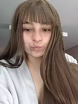 Aurora blaack online show from September 2025 04:30:01 PM