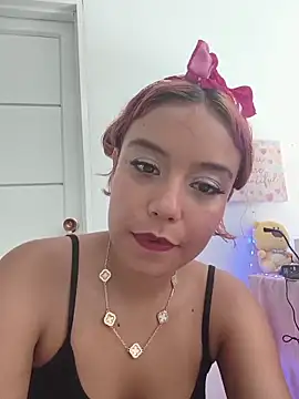 TamaraMera online show from April 2026 08:17:01 PM