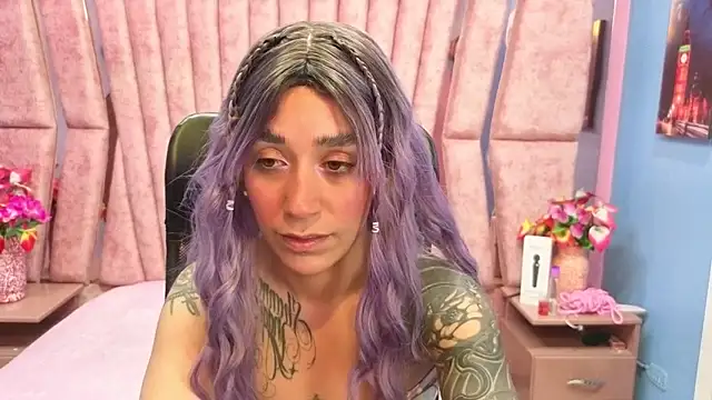 Stacey Lee  online show from September 2025 07:15:02 PM