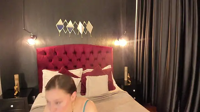 Widny Beaumont online show from November 2025 03:49:02 AM