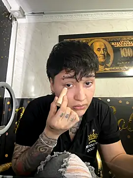 forever youg online show from September 2025 10:43:02 PM