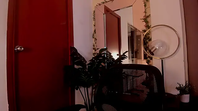 MeganHoffmaan online show from November 2025 04:12:02 AM