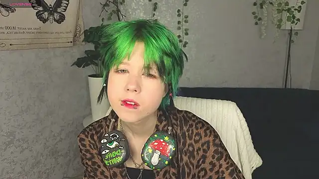 CarolineRichter online show from March 2026 02:51:02 AM