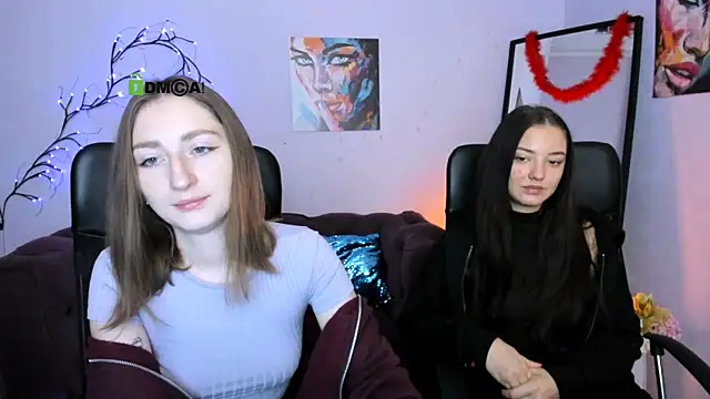 eva smiith  online show from December 2025 06:41:02 AM