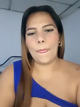 Snapshot of camila_rogue chatting on September 2025 02:05:02 PM camila rogue online show from September 2025 02:05:02 PM