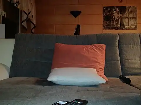 elsteff online show from March 2025 07:27:02 PM