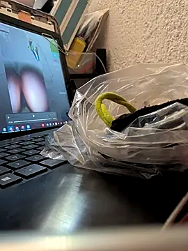 Mancho2289 online show from April 2026 05:42:02 PM