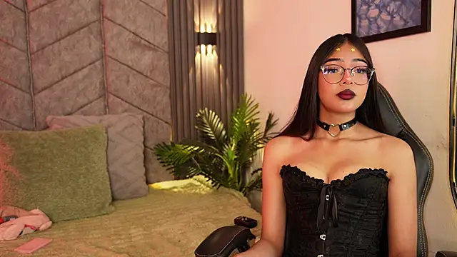 amberthangels online show from October 2025 12:15:02 PM