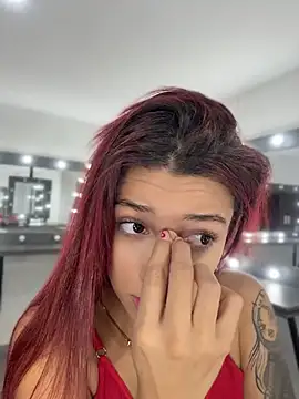 Snapshot of amber_sparkle chatting on July 2026 02:30:01 PM amber sparkle online show from July 2026 02:30:01 PM