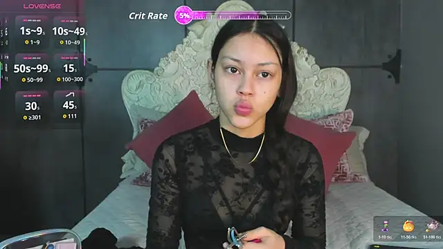 Charlottegray 1 online show from October 2025 12:16:01 PM