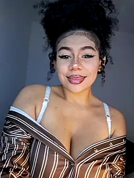 Yerystar online show from March 2026 08:42:01 PM