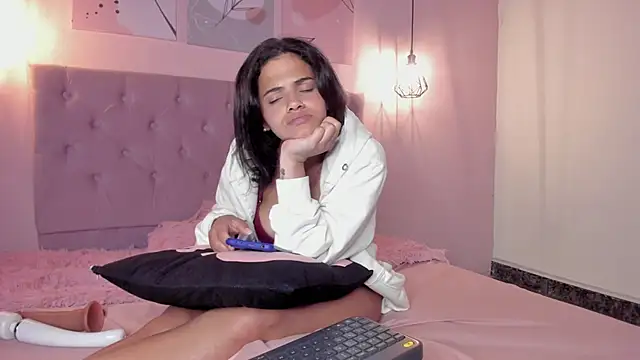 Snapshot of ATENA_JB chatting on September 2025 07:57:01 AM ATENA JB online show from September 2025 07:57:01 AM