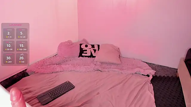 Snapshot of ATENA_JB chatting on November 2025 03:28:02 AM ATENA JB online show from November 2025 03:28:02 AM