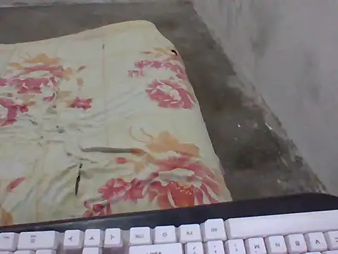 prettysexyxoxo online show from September 2025 06:03:01 AM