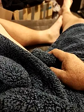 hubbyfun19 online show from October 2025 03:48:02 AM