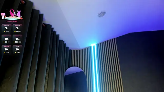 Gina 77 online show from September 2025 01:38:01 PM