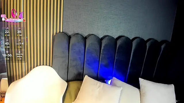 Gina 77 online show from October 2025 12:06:01 PM