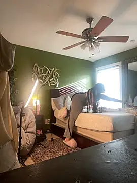 caramel  cremes online show from November 2025 02:50:02 PM