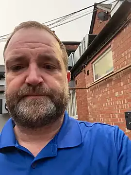 Snapshot of Dilfcam101 chatting on October 2025 06:19:01 AM Dilfcam101 online show from October 2025 06:19:01 AM