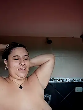 tutermitoa online show from November 2025 09:17:02 PM