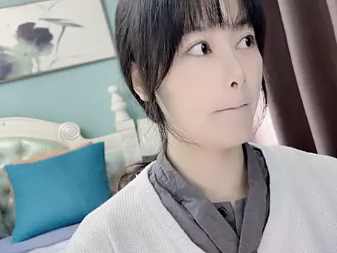 sarah111 online show from November 2025 02:44:01 AM