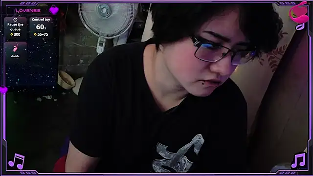 Snapshot of Ftm_Bunny chatting on June 2026 10:24:02 PM Ftm Bunny online show from June 2026 10:24:02 PM
