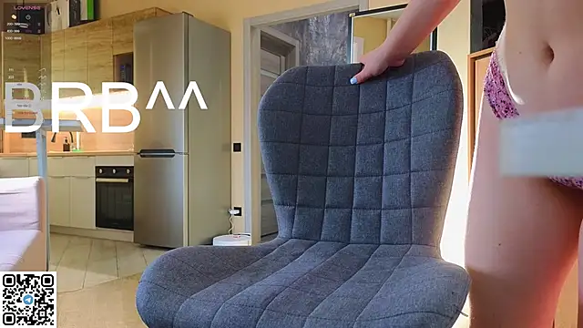 miss bubbles  online show from April 2026 01:08:01 AM